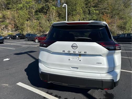 2025 Nissan Rogue S