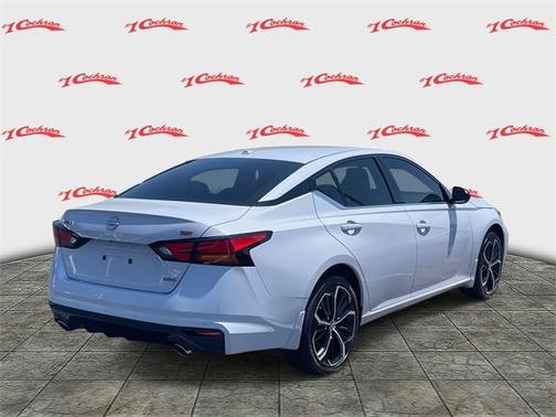 2025 Nissan Altima 2.5 SR