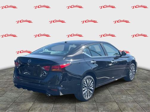 2025 Nissan Altima SV AWD