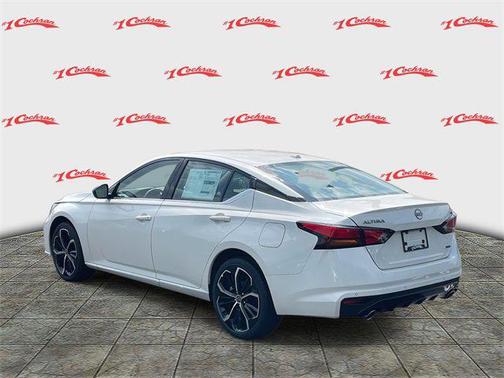 2025 Nissan Altima SR AWD