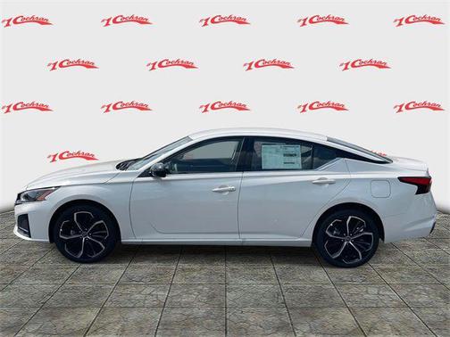 2025 Nissan Altima SR AWD