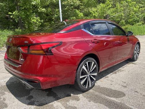 2021 Nissan Altima 2.5 SR