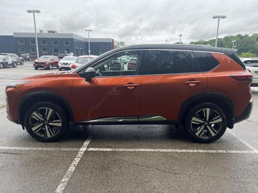 2021 Nissan Rogue SL