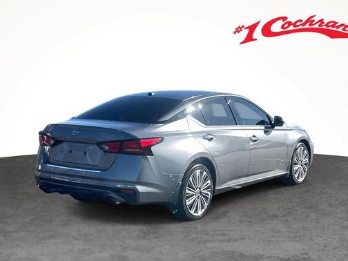 2023 Nissan Altima 2.5 SL