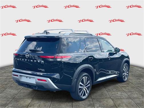 2025 Nissan Pathfinder Platinum