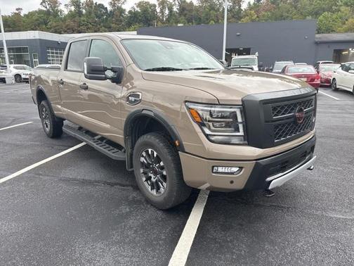 2024 Nissan Titan XD PRO-4X