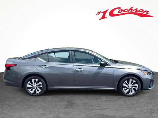 Gun Metallic 2025 Nissan Altima S FWD