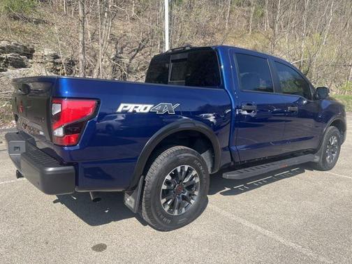 2024 Nissan Titan PRO-4X