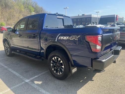 2024 Nissan Titan PRO-4X