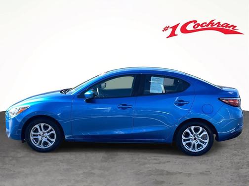 2017 Toyota Yaris iA Base