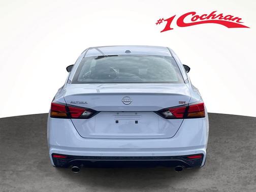 2025 Nissan Altima SR FWD