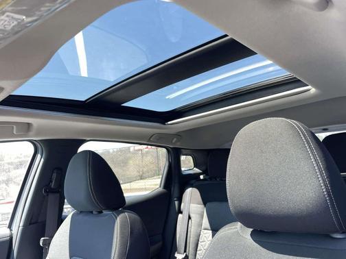 Fresh Powder 2026 Nissan Kicks SV