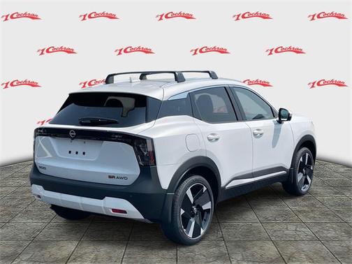 2025 Nissan Kicks SR