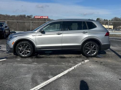 2022 Volkswagen Tiguan 2.0T SE 4MOTION