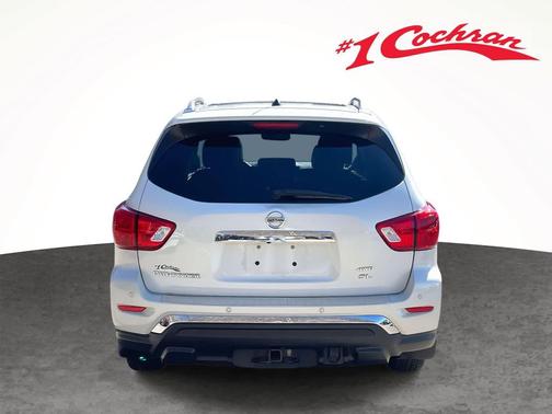 2018 Nissan Pathfinder SL