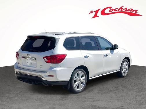 2018 Nissan Pathfinder SL