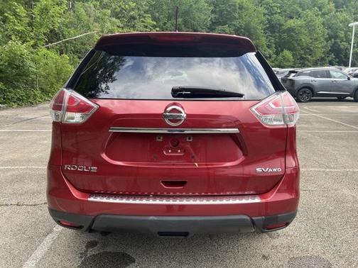 2015 Nissan Rogue SV