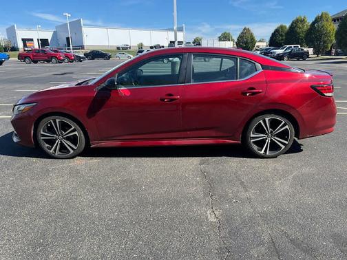 2022 Nissan Sentra SR