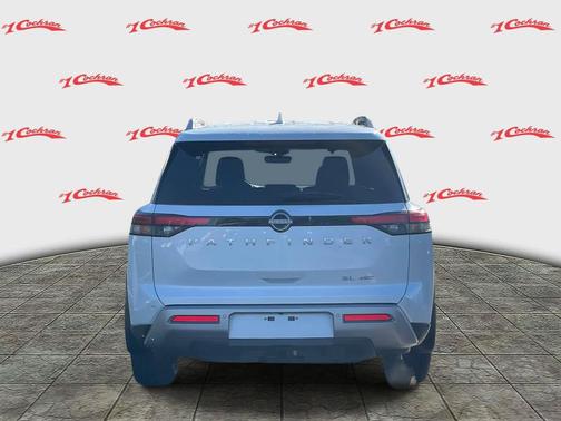 2025 Nissan Pathfinder SL 4WD