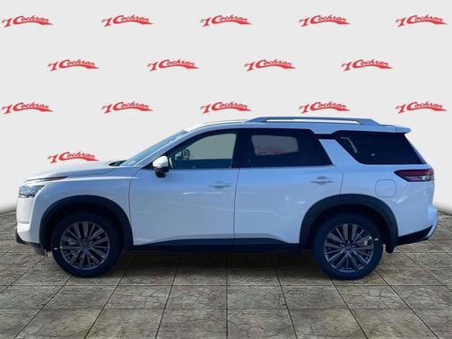 2025 Nissan Pathfinder SL 4WD