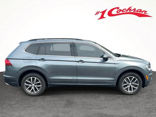 Platinum Gray Metallic 2019 Volkswagen Tiguan 2.0T SE 4MOTION