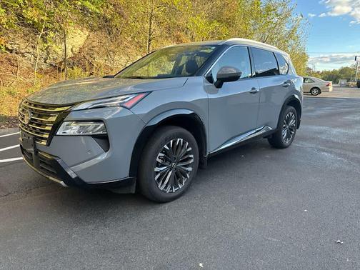 2024 Nissan Rogue Platinum