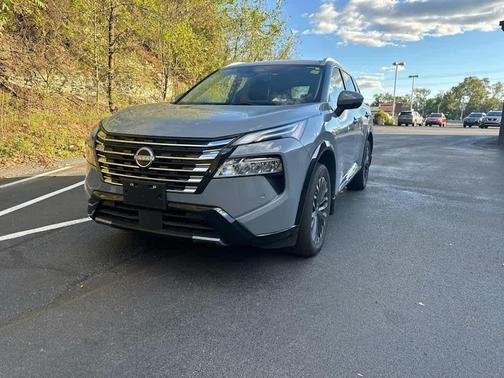 2024 Nissan Rogue Platinum