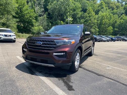 Photo 1 of 9 of 2020 Ford Explorer XLT