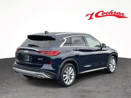 2022 INFINITI QX50 LUXE AWD