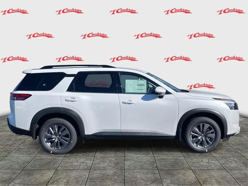 2025 Nissan Pathfinder SV 4WD