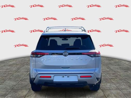 2025 Nissan Pathfinder SL 4WD
