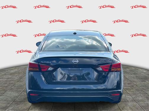 2025 Nissan Altima SV FWD