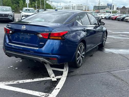 Deep Blue Pearl 2021 Nissan Altima SR Intelligent AWD