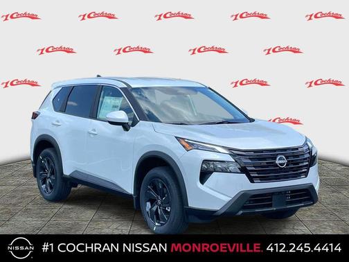 Everest White Pearl Tricoat 2026 Nissan Rogue SV