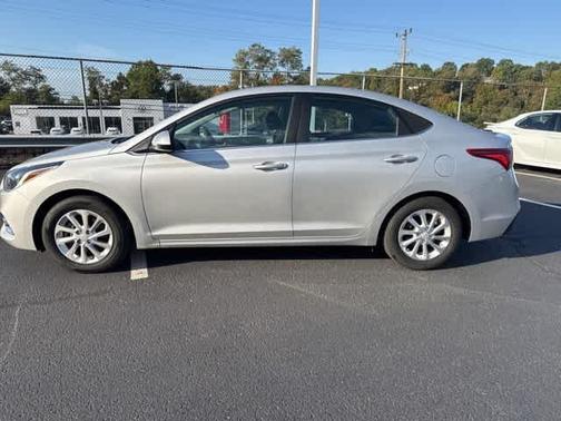 2021 Hyundai Accent SEL