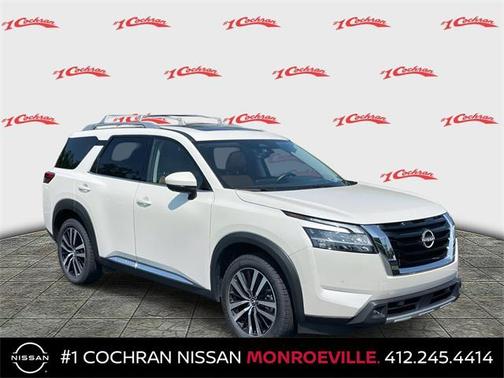 2023 Nissan Pathfinder Platinum