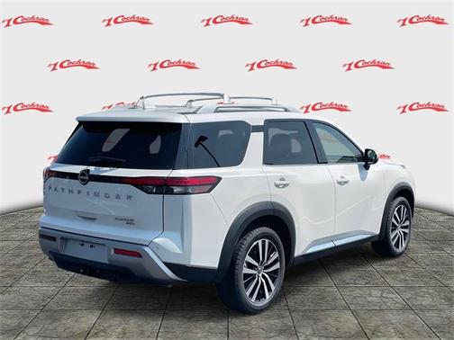 2023 Nissan Pathfinder Platinum