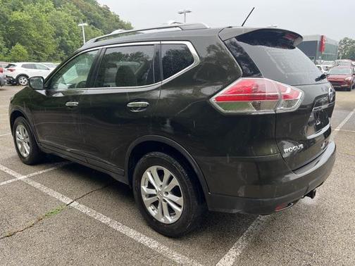 2016 Nissan Rogue SV