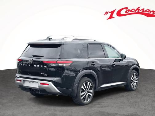 2025 Nissan Pathfinder Platinum 4WD