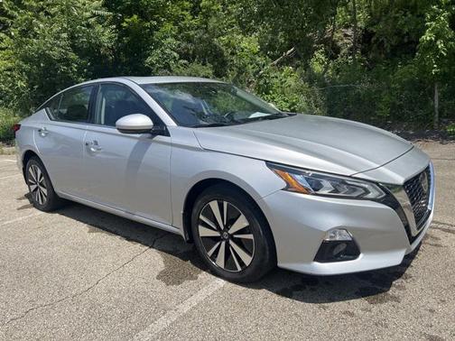 2020 Nissan Altima 2.5 SV