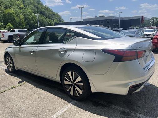 2020 Nissan Altima 2.5 SV