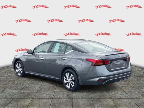2025 Nissan Altima S FWD