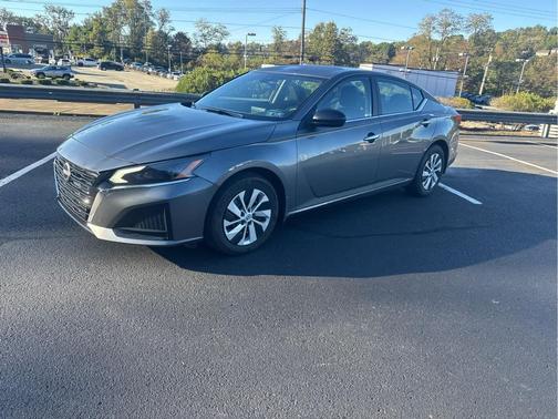 2025 Nissan Altima S FWD