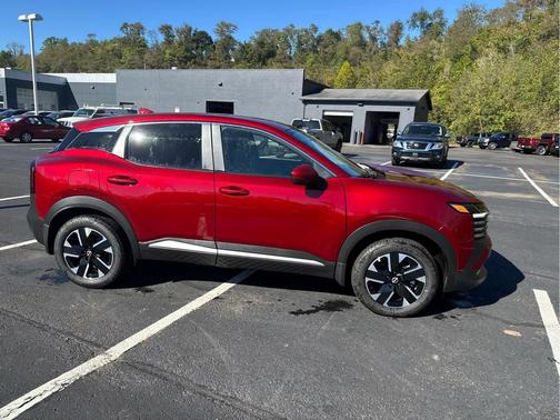 2025 Nissan Kicks SV