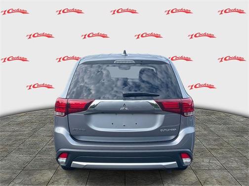 2018 Mitsubishi Outlander ES