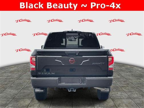 2024 Nissan Titan PRO-4X