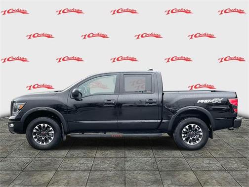 2024 Nissan Titan PRO-4X
