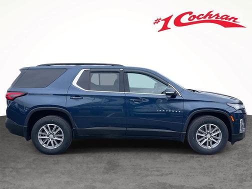 2022 Chevrolet Traverse LT Cloth