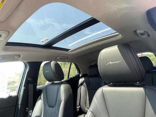 Moonstone Gray Metallic 2026 Buick Encore GX Avenir