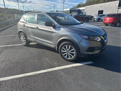 2020 Nissan Rogue Sport SV